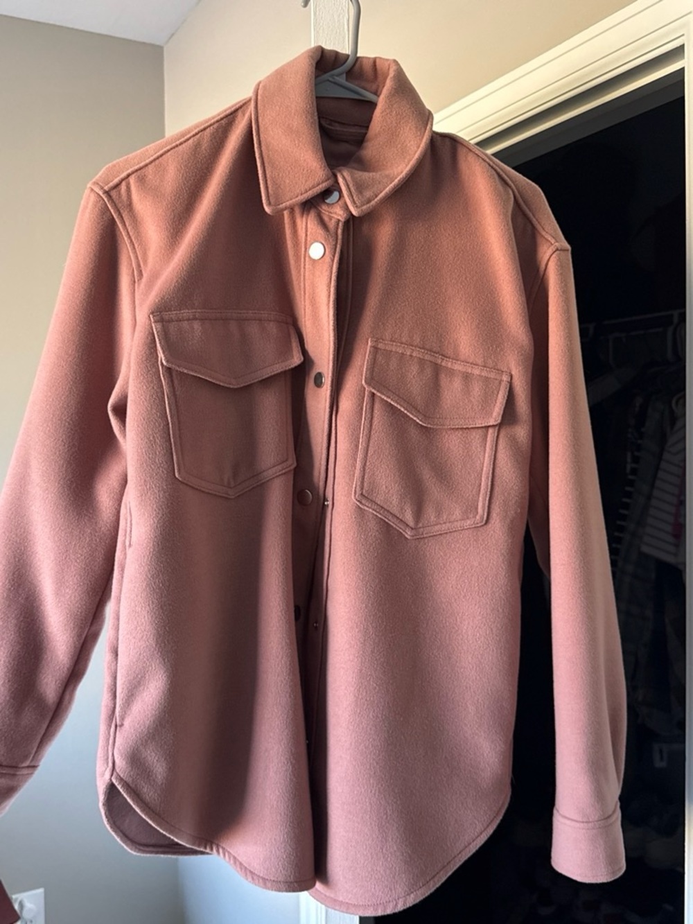 Abercrombie & Fitch Men's Shirt Jacket in Dusty Rose